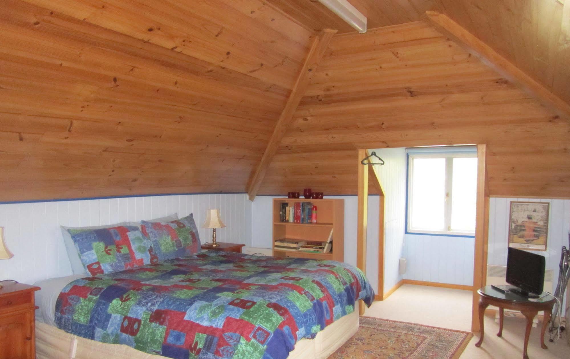 Triabunna Cabin&Caravan Park Exteriör bild